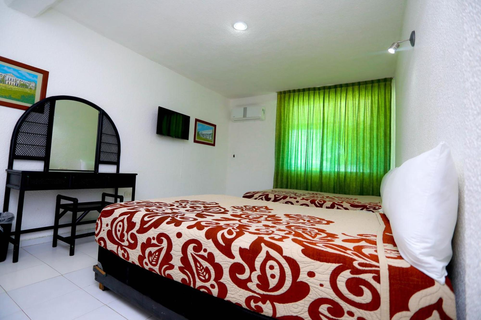 Hotel Maria de Lourdes Cancún Buitenkant foto