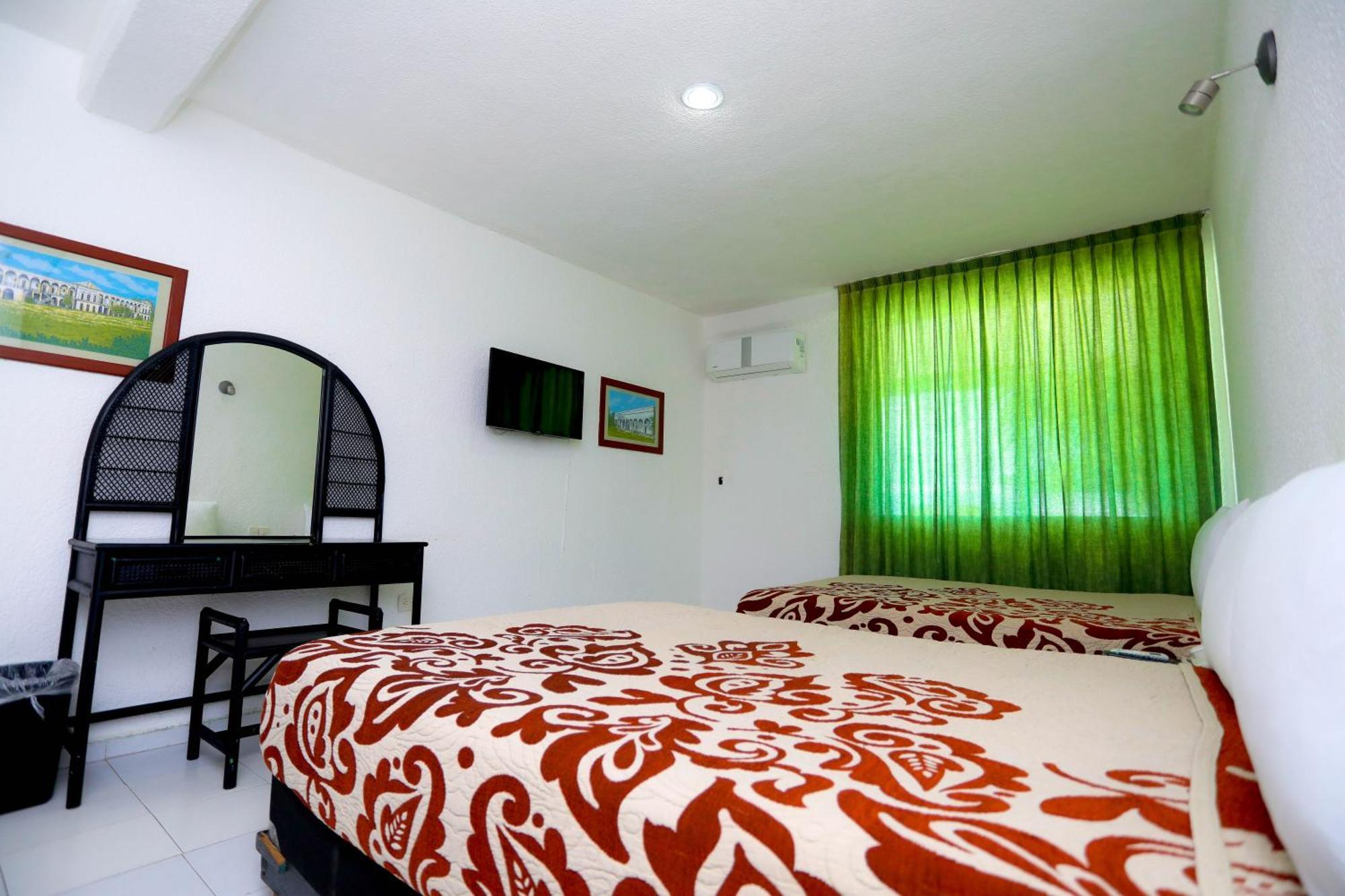 Hotel Maria de Lourdes Cancún Buitenkant foto