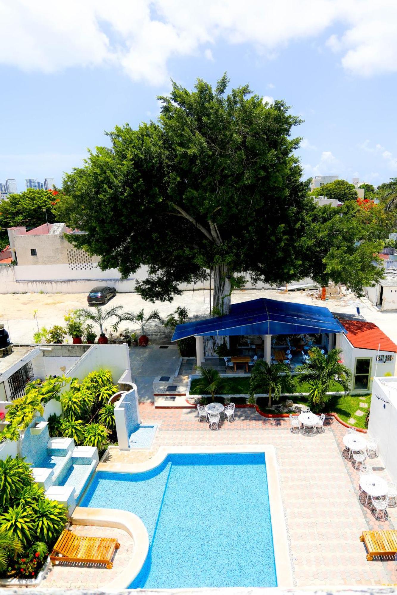 Hotel Maria de Lourdes Cancún Buitenkant foto