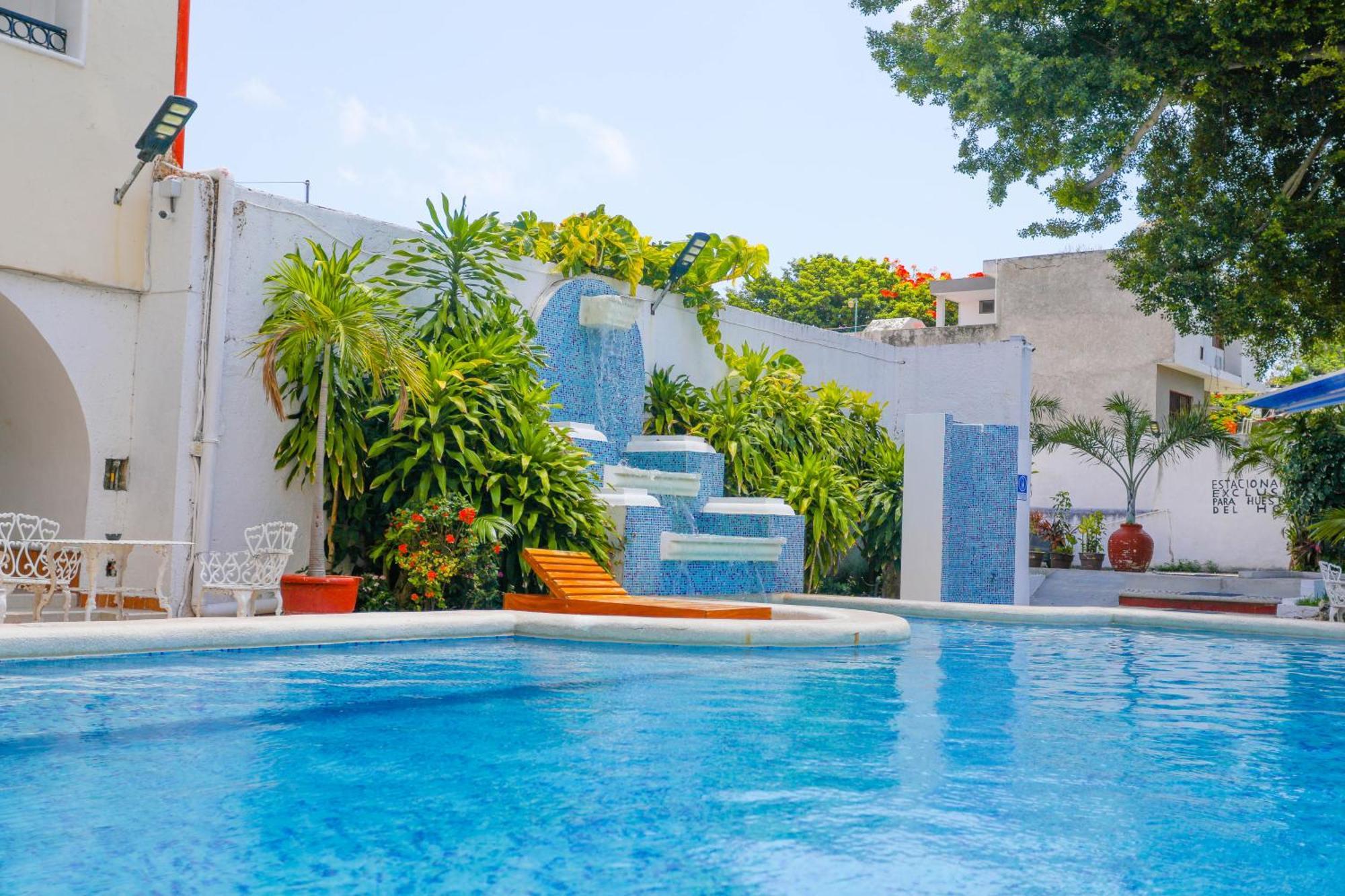 Hotel Maria de Lourdes Cancún Buitenkant foto