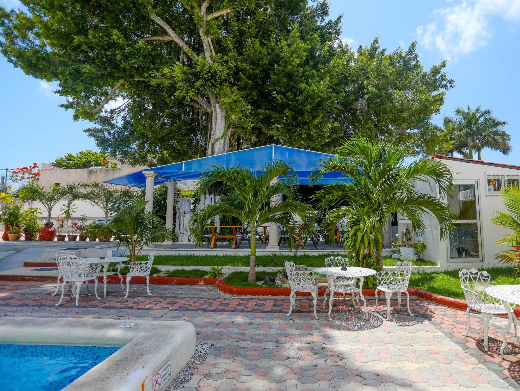 Hotel Maria de Lourdes Cancún Buitenkant foto